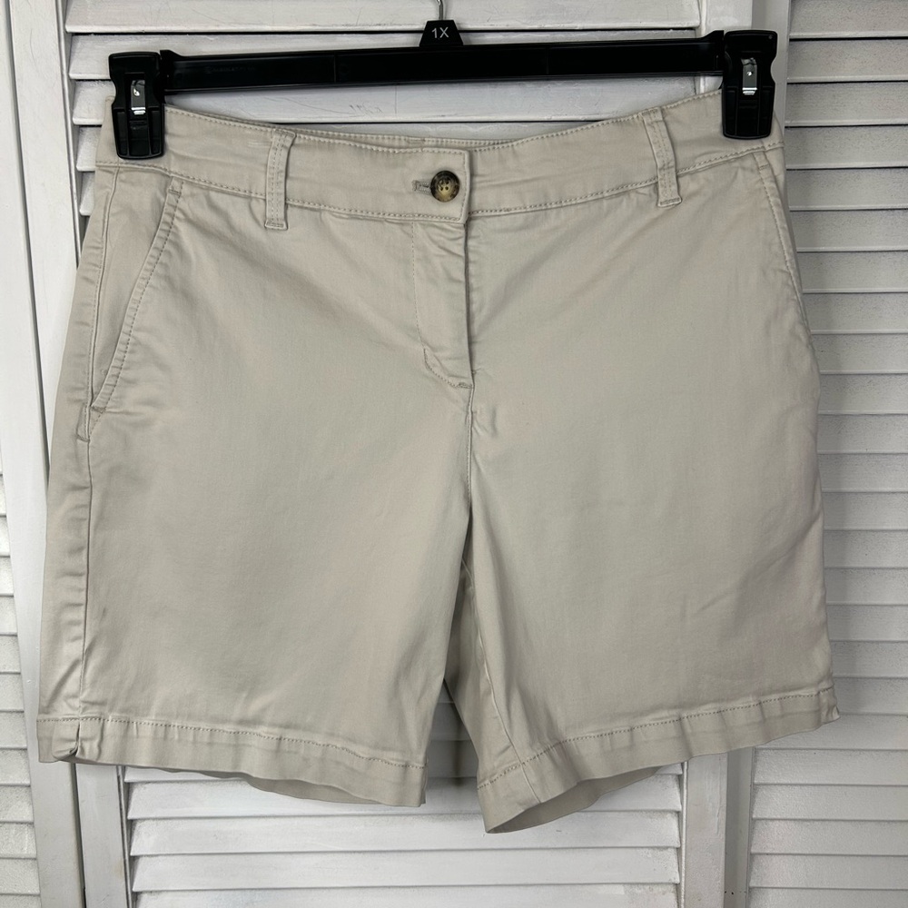 Tommy Bahama Women's Khaki Beige Bermuda Shorts